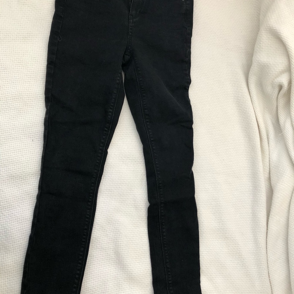 High waisted skinny jeans